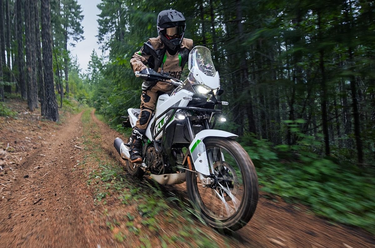 Kawasaki KLE500 off-roading
